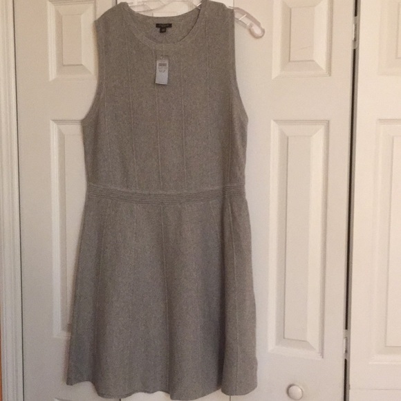 Ann Taylor Dresses & Skirts - ANN TAYLOR. Casual Dress.